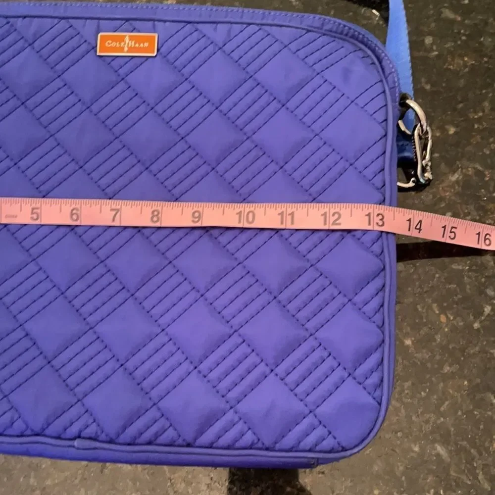Cole Haan Indigo Quilted Padded Laptop Case EUC